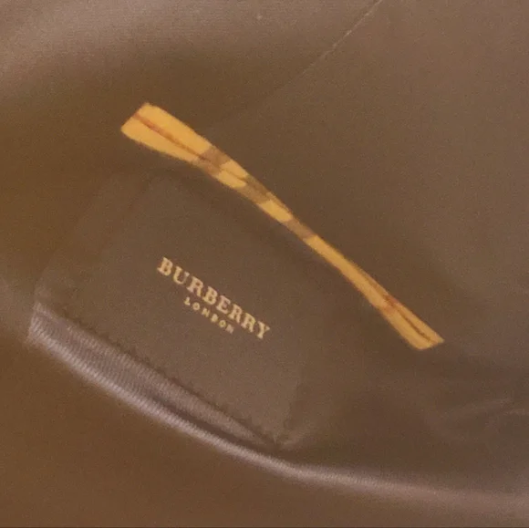 2026 CLEARANCE! BURBERRY Blazer!! - Picture 2 of 14